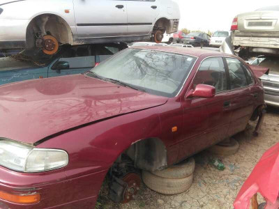 TOYOTA CAMRY (XV10)