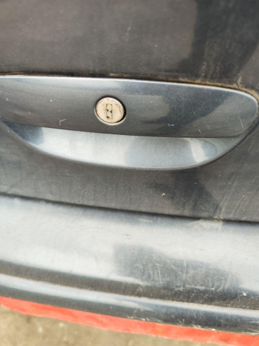 MANETA EXTERIOR MALETERO / PORTON VOLKSWAGEN POLO IV (9N1) 