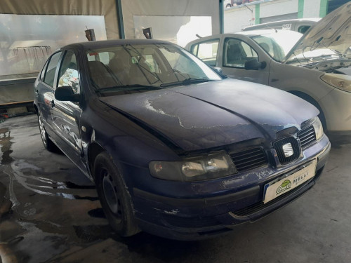  SEAT LEON (1M1) 