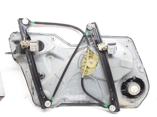 MOTOR ELEVALUNAS DELANTERO DERECHO Seat LEON (1M1) 