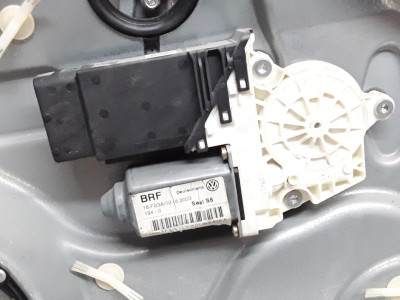 MOTOR ELEVALUNAS DELANTERO DERECHO, Seat, LEON (1M1)