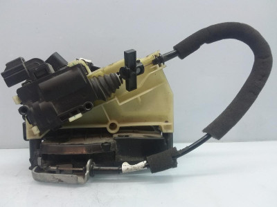 CERRADURA PUERTA DELANTERA DERECHA