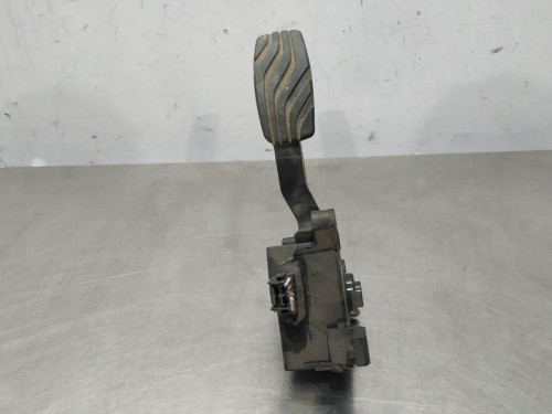  PEDAL ACELERADOR Renault MEGANE IV BERLINA 5P 