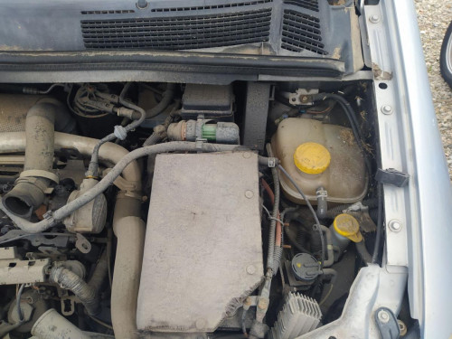  CAJA RELES / FUSIBLES OPEL ZAFIRA A 