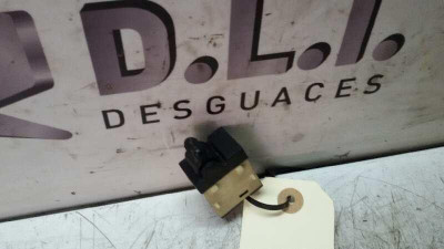 MANDO ELEVALUNAS DELANTERO IZQUIERDO
