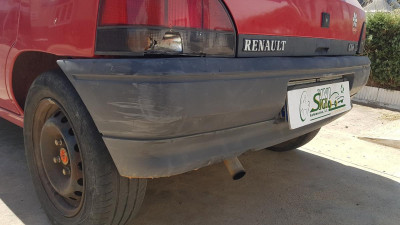 PARAGOLPES TRASERO Renault Clio I Fase I / II (B/C57)(01.1991->)