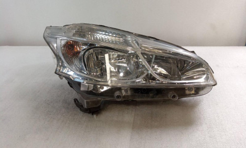  FARO DERECHO PEUGEOT 208 