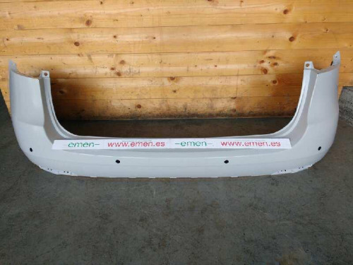 PARAGOLPES TRASERO 