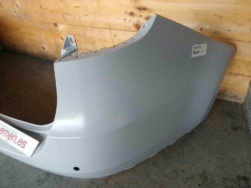 PARAGOLPES TRASERO 