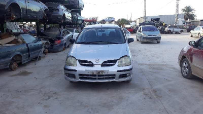 NISSAN ALMERA TINO (V10M)
