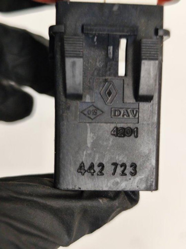  WARNING Renault CLIO II FASE II (B/CB0) 