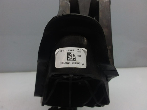 PEDAL EMBRAGUE 