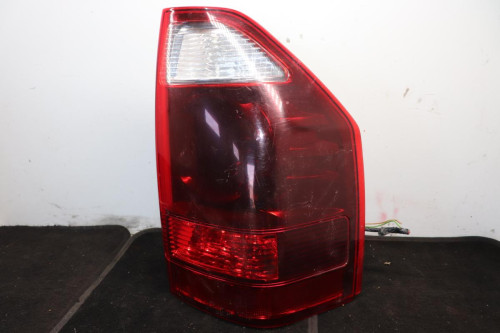  PILOTO TRASERO DERECHO MITSUBISHI MONTERO (V60/V70) 