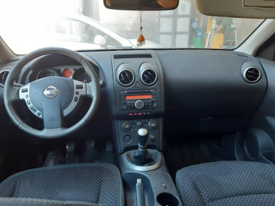 NISSAN QASHQAI (J10)