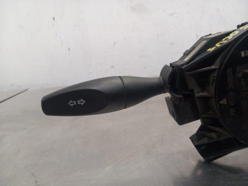  MANDO LUCES FORD FOCUS BERLINA (CAK) 