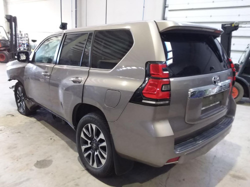 TOYOTA LAND CRUISER (J15) — автомобиль-донор на запчасти 