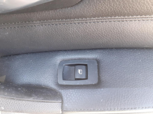  MANDO ELEVALUNAS TRASERO DERECHO BMW SERIE 3 BERLINA (E90) 