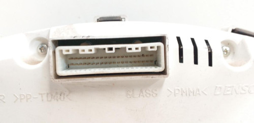  CUADRO INSTRUMENTOS Mitsubishi GRANDIS (NA0W) 