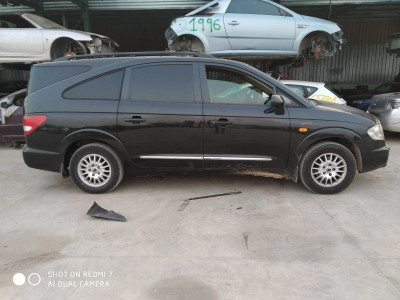 SSANGYONG RODIUS