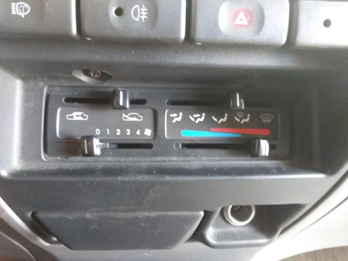 MANDO CALEFACCION / AIRE ACONDICIONADO NISSAN TERRANO II (R20) 