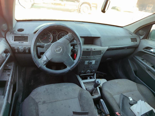  OPEL ASTRA H BERLINA 