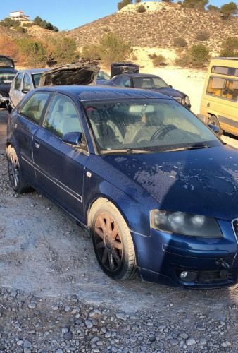 AUDI A3 (8P1) — vehículo donante para recambios 