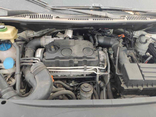  VOLKSWAGEN CADDY (2K)(02.2004) 