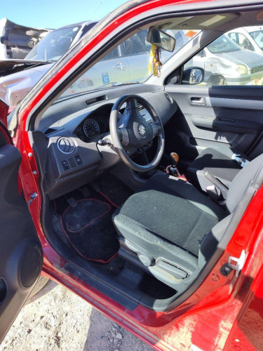  SUZUKI SWIFT BERLINA (RS/MZ) 