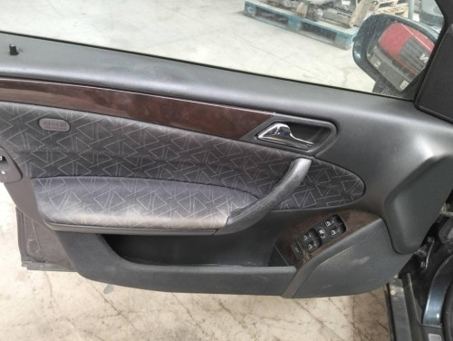MERCEDES-BENZ CLASE C (BM 203) BERLINA — Donor Vehicle for Used Parts 