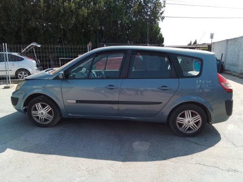 RENAULT SCENIC II (JM) — vehículo donante para recambios 