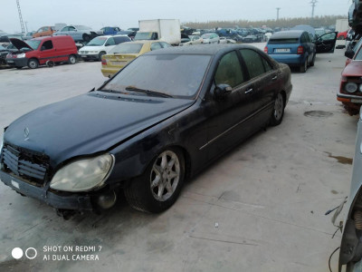 MERCEDES-BENZ CLASE S (BM 220) BERLINA