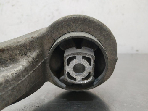 BRAZO SUSPENSION INFERIOR DELANTERO DERECHO Audi A4 BERLINA (8K2) 