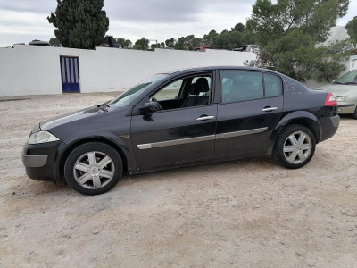 RENAULT MEGANE II CLASSIC BERLINA