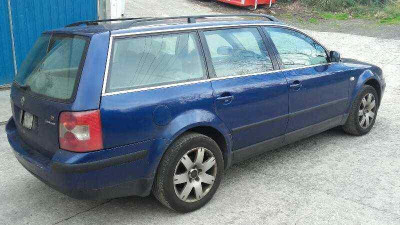VOLKSWAGEN PASSAT VARIANT (3B6)