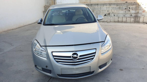  OPEL INSIGNIA BERLINA 