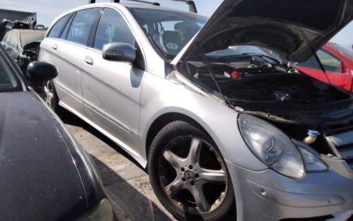  MERCEDES-BENZ CLASE R (BM 251) 