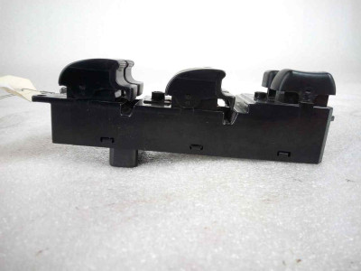 MANDO ELEVALUNAS DELANTERO IZQUIERDO, MITSUBISHI, OUTLANDER (CW0)