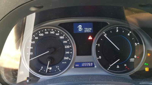 LEXUS IS (DS2/IS2) — автомобиль-донор на запчасти 