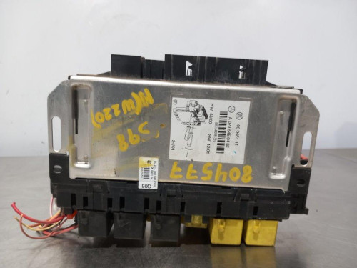  CAJA RELES / FUSIBLES, , 