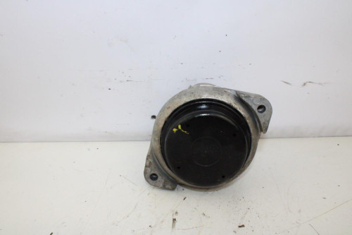 SOPORTE MOTOR IZQUIERDO 