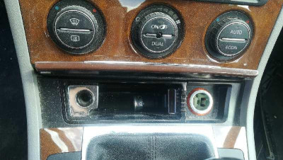 CENICERO, VOLKSWAGEN, PASSAT BERLINA (3C2)