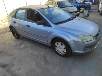 FORD FOCUS BERLINA (CAP)