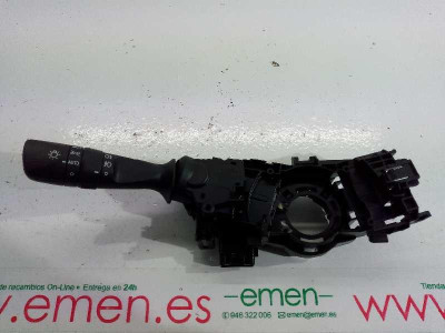 MANDO LUCES, TOYOTA, AURIS TOURING SPORTS (E18)