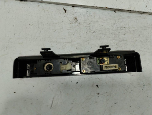  PANTALLA MULTIFUNCION FIAT UNO (146) 