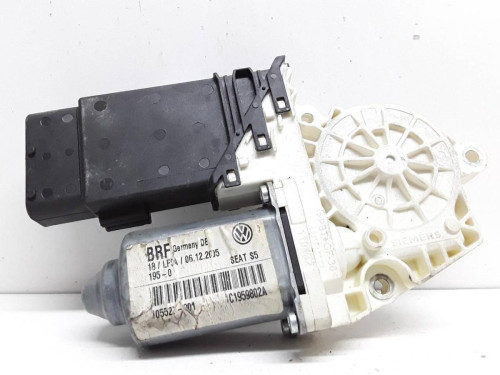 MOTOR ELEVALUNAS DELANTERO DERECHO Volkswagen GOLF IV BERLINA (1J1)(10.1997) 