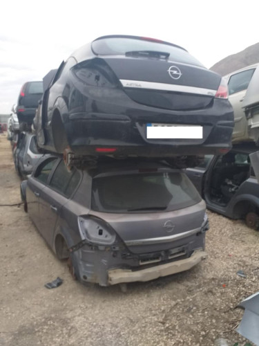  OPEL ASTRA H BERLINA 