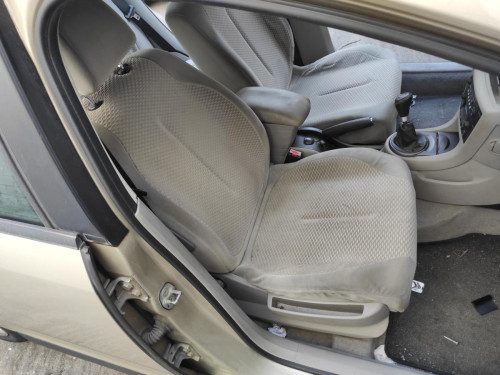 ASIENTO DELANTERO DERECHO Citroen C4 BERLINA 