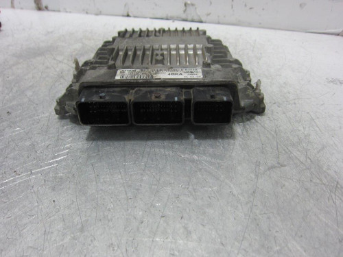  CENTRALITA MOTOR UCE FORD FOCUS BERLINA (CAP) 