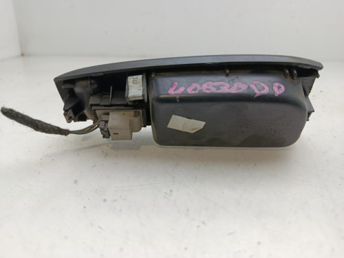 MANDO ELEVALUNAS DELANTERO DERECHO VOLKSWAGEN FOX (5Z1)(04.2005) 