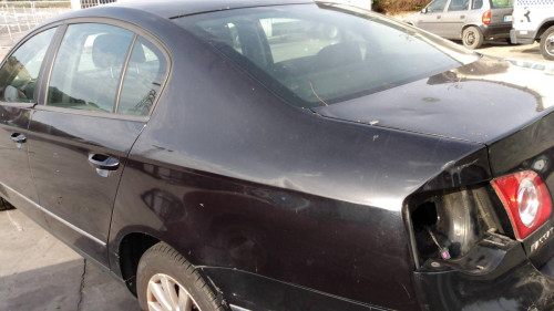  VOLKSWAGEN PASSAT BERLINA (3C2) 